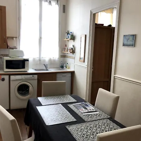Au Coeur Du Marais Paris